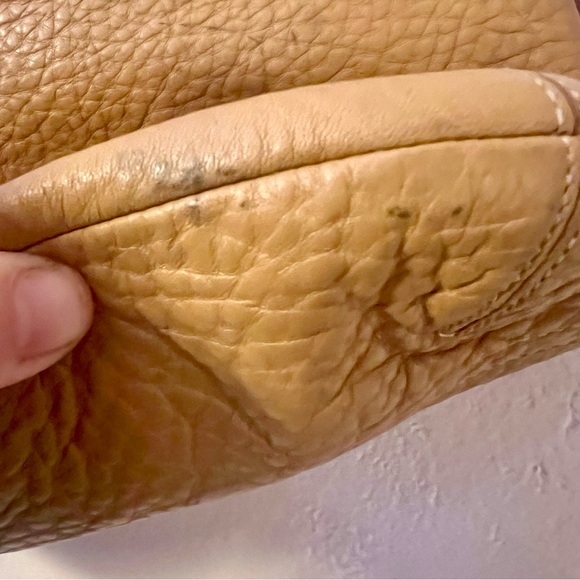 Coach 2006 Legacy Tan Thick Pebble Grain Leather Shoulder Hobo Bag Purse - Picture 16 of 17